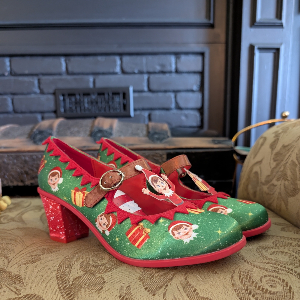 Elf on the Shelf Holiday Mary Janes – Hot Chocolate Chocolaticas Size 6